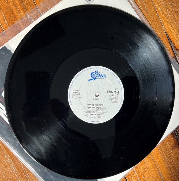 Noiseworks : Take Me Back (12", Maxi)