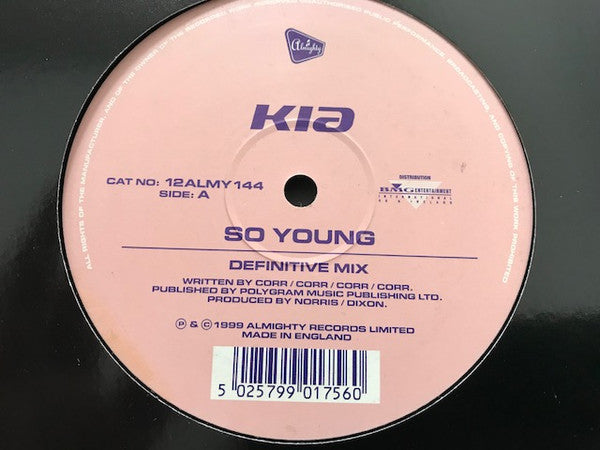 Kia (2) / Kinky Boyz Featuring Kia (2) : So Young / Sexy Boy (12")