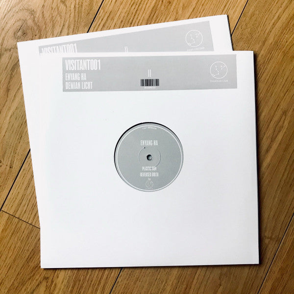 Demian Licht, Enyang Ha : Visitant 001 (12", EP)