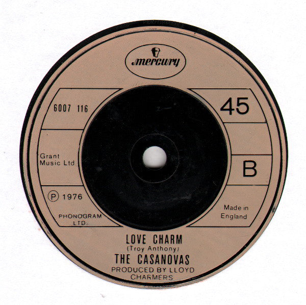The Casanovas (5) : Love Connection (7", Single)