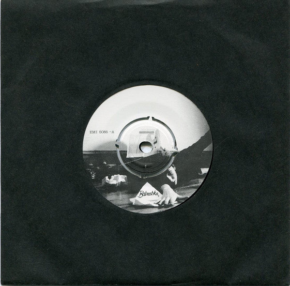 Kate Bush : Babooshka (7", Single, Pla)