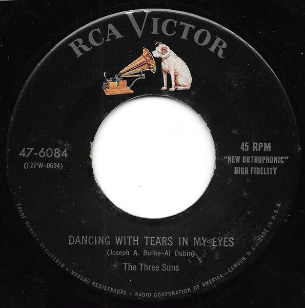 The Three Suns : I Wonder, I Wonder, I Wonder / Dancing With Tears In My Eyes  (7")