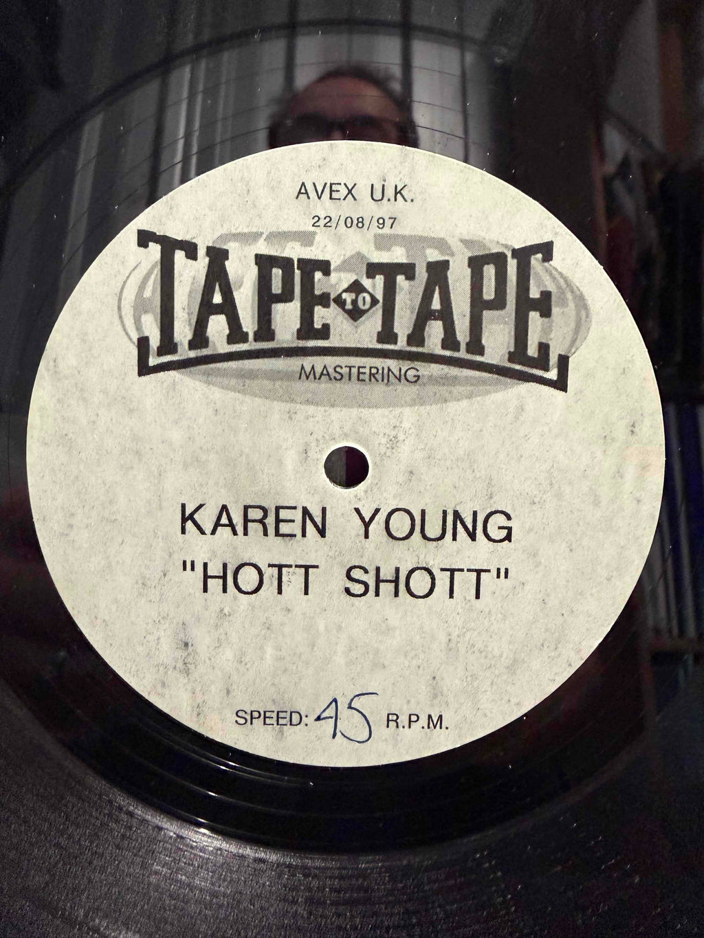 Karen Young – Hot Shot (12" Acetate)  (Very Good Plus (VG+))