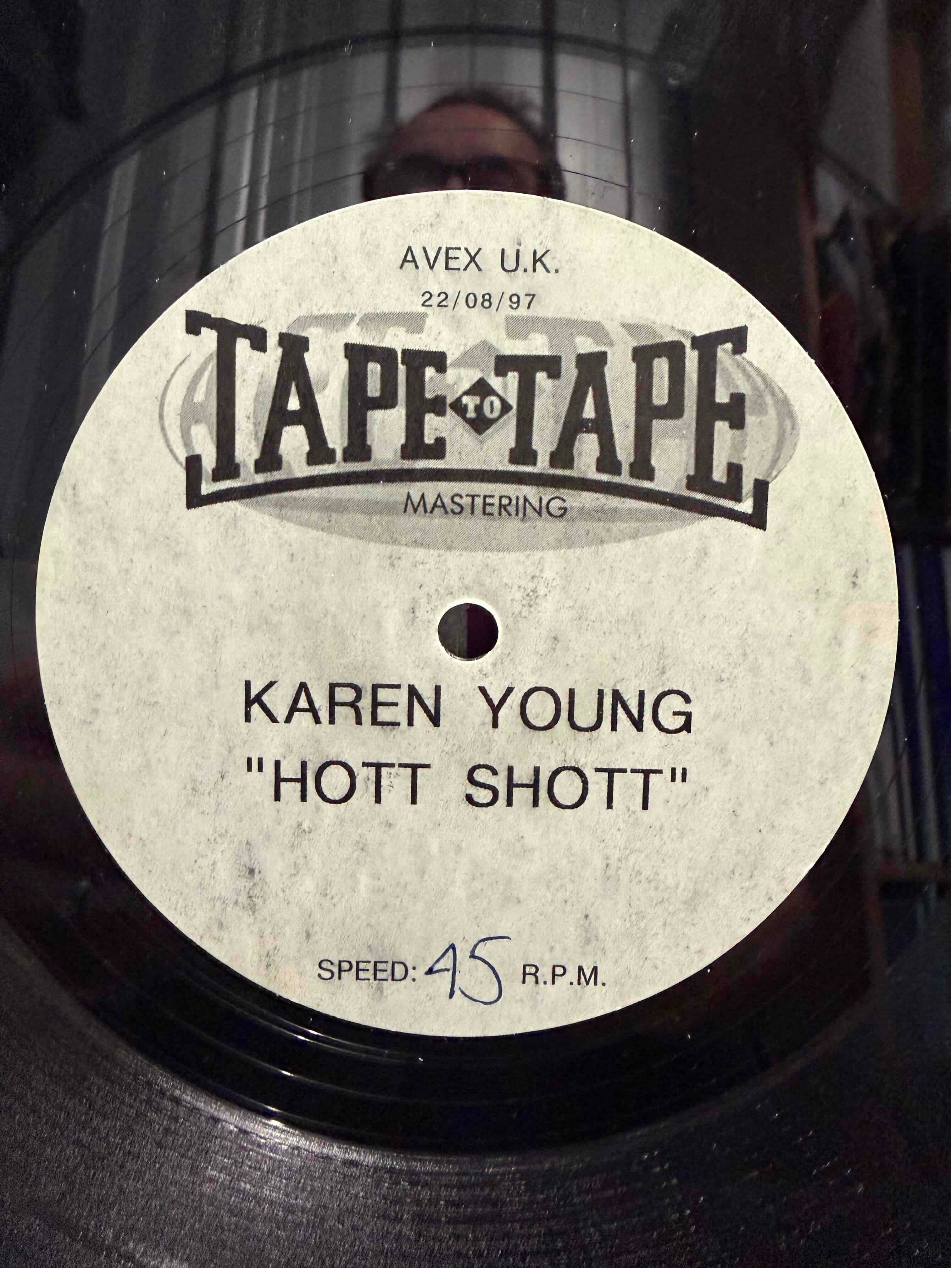 Karen Young – Hot Shot (12" Acetate)  (Very Good Plus (VG+))