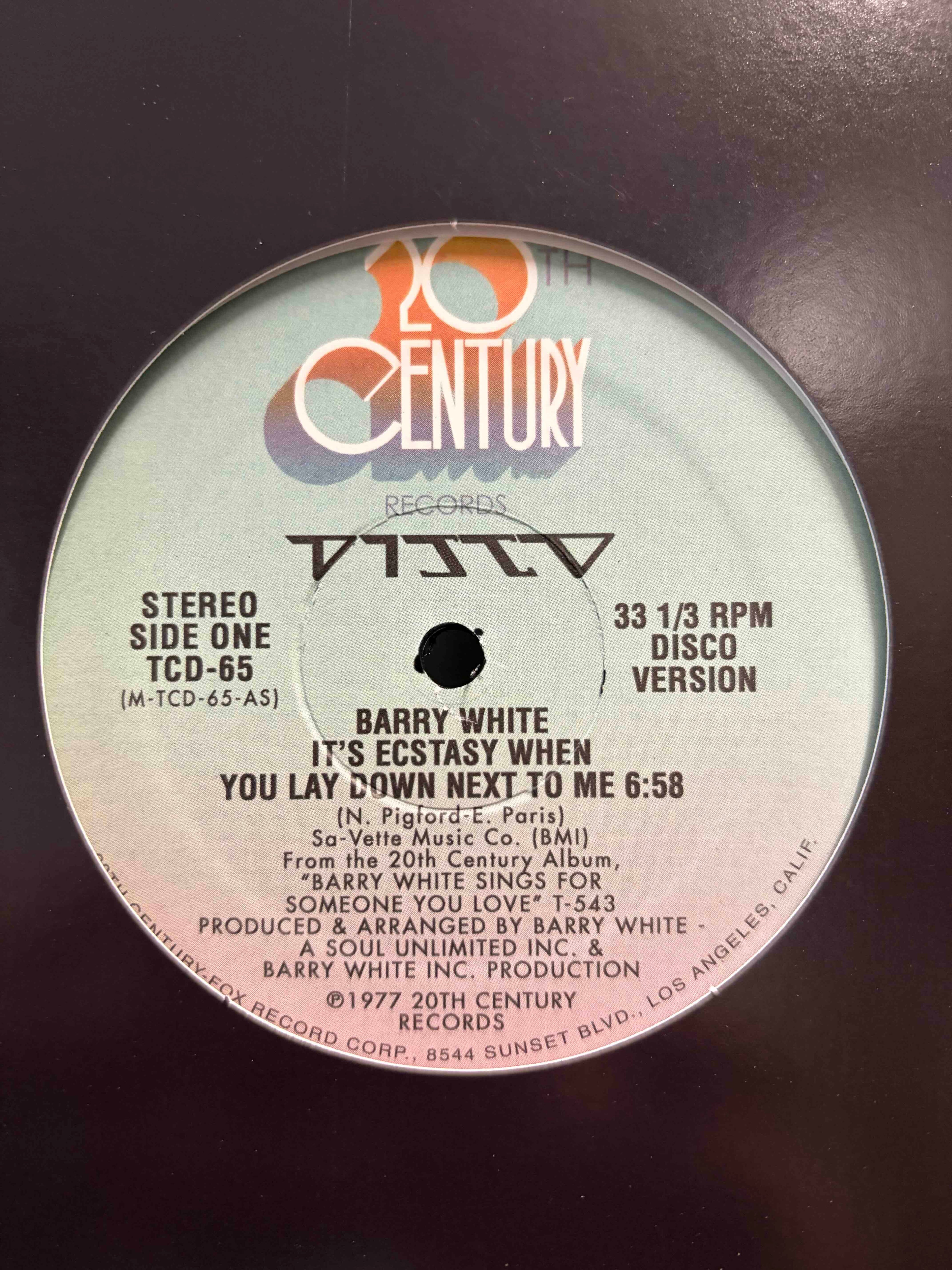Barry White – It's Ecstasy When You Lay Down Next To Me (12") (Mint (M))
